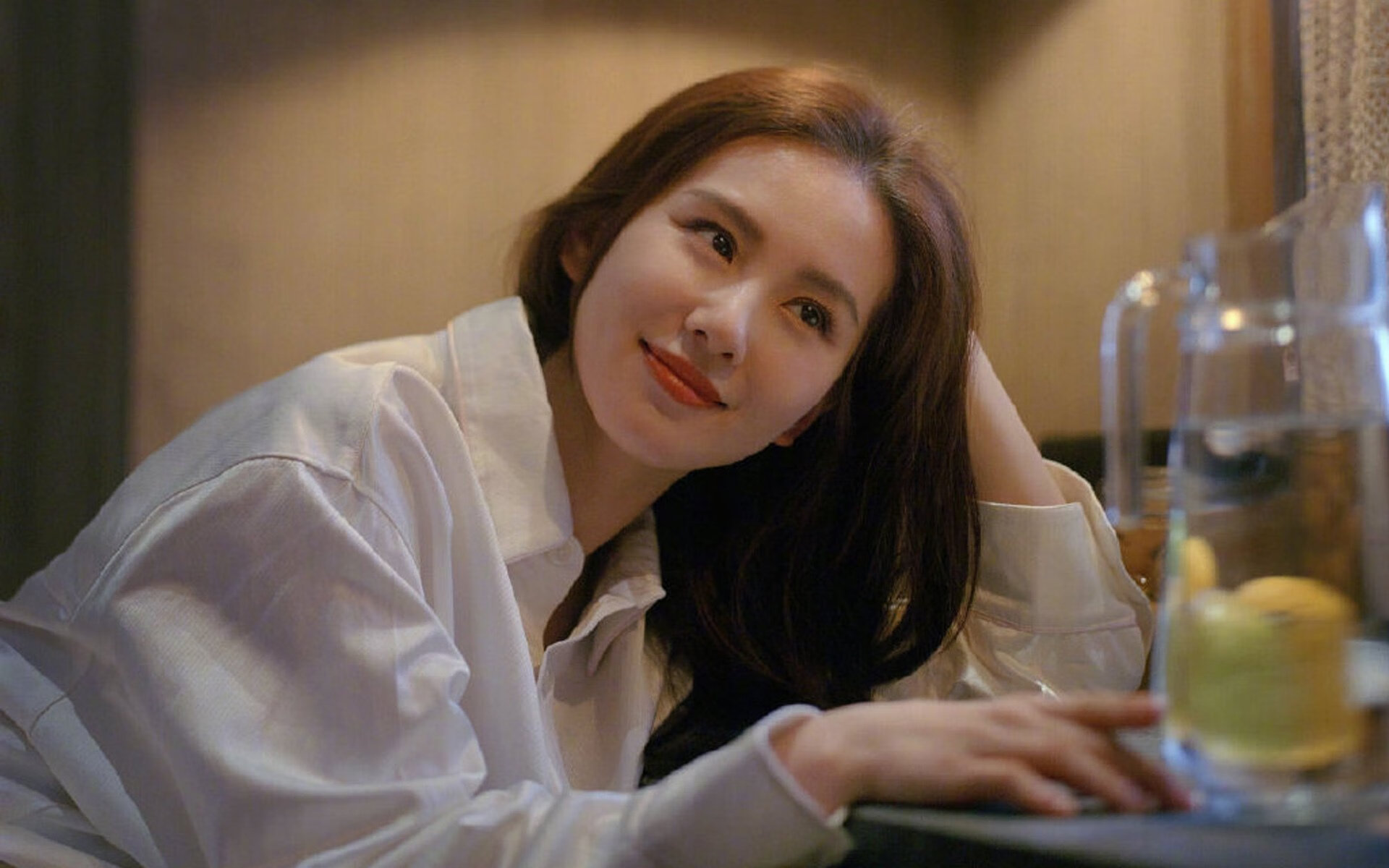 中前场联动压迫制造三角围抢